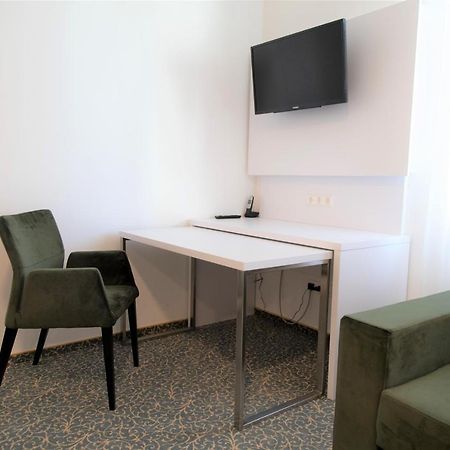Amplidi Hotel Hannover Exterior photo
