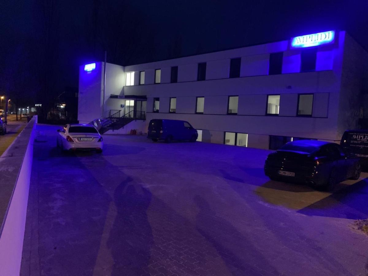 Amplidi Hotel Hannover Exterior photo