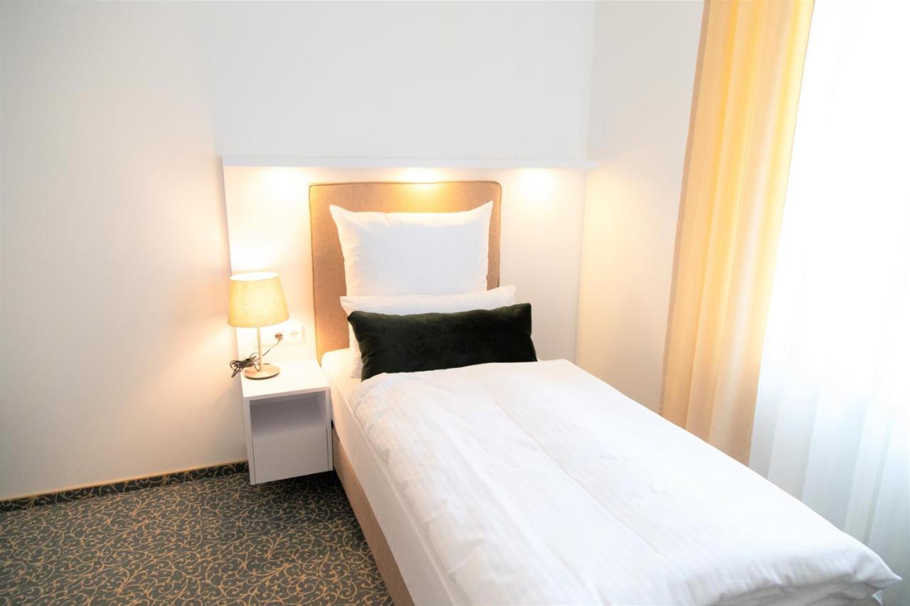 Amplidi Hotel Hannover Exterior photo